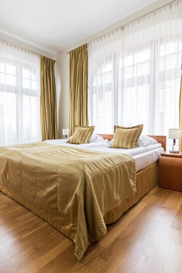 Hotel Vabank Голюб-Добжинь Экстерьер фото